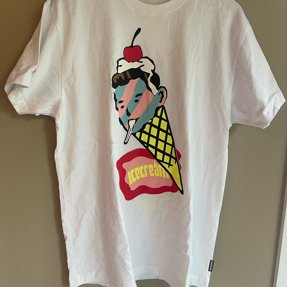 Billioners Boys Club brand T-shirt. BBCICECREAM NWT